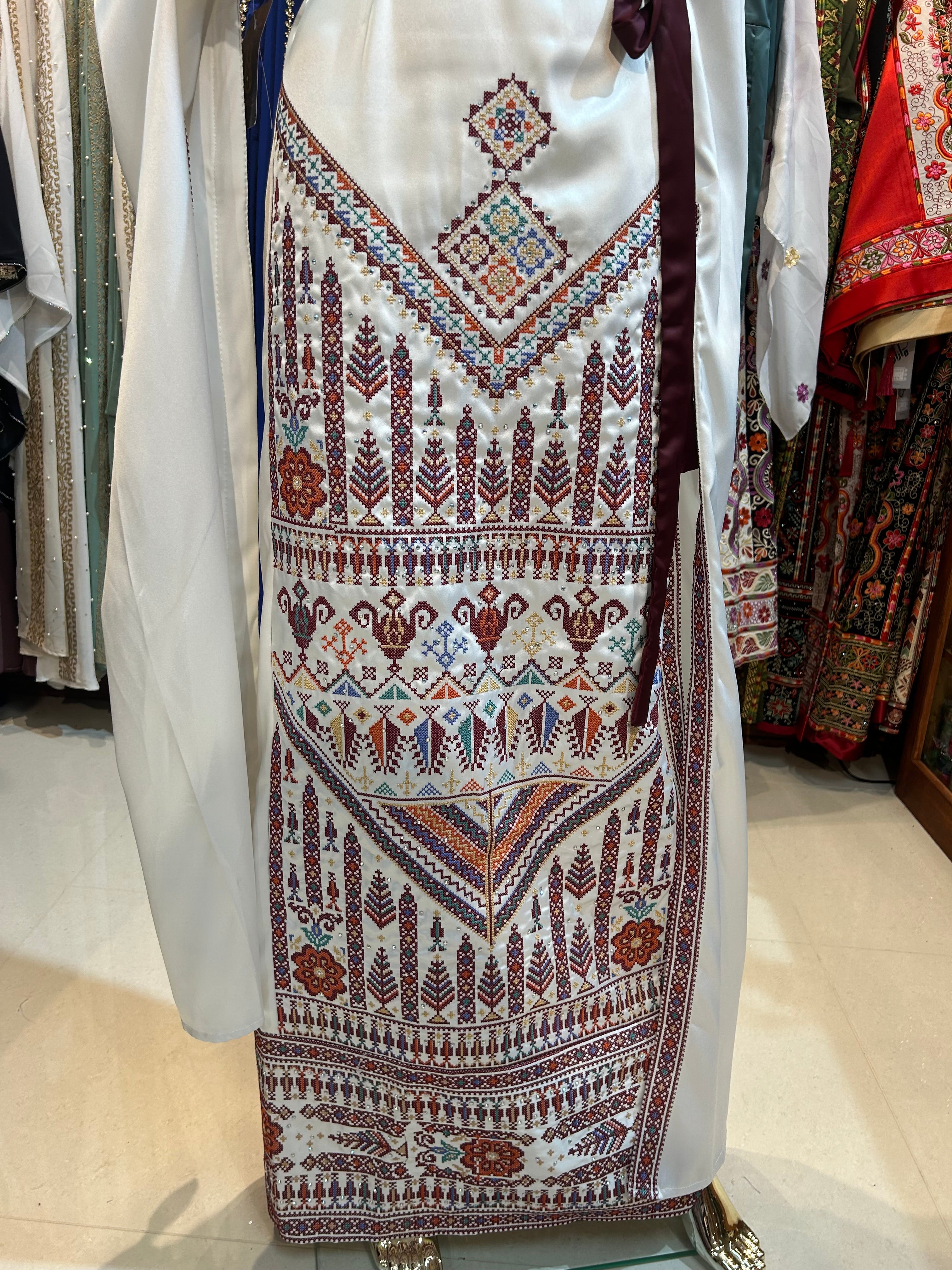 Elegant White Thobe