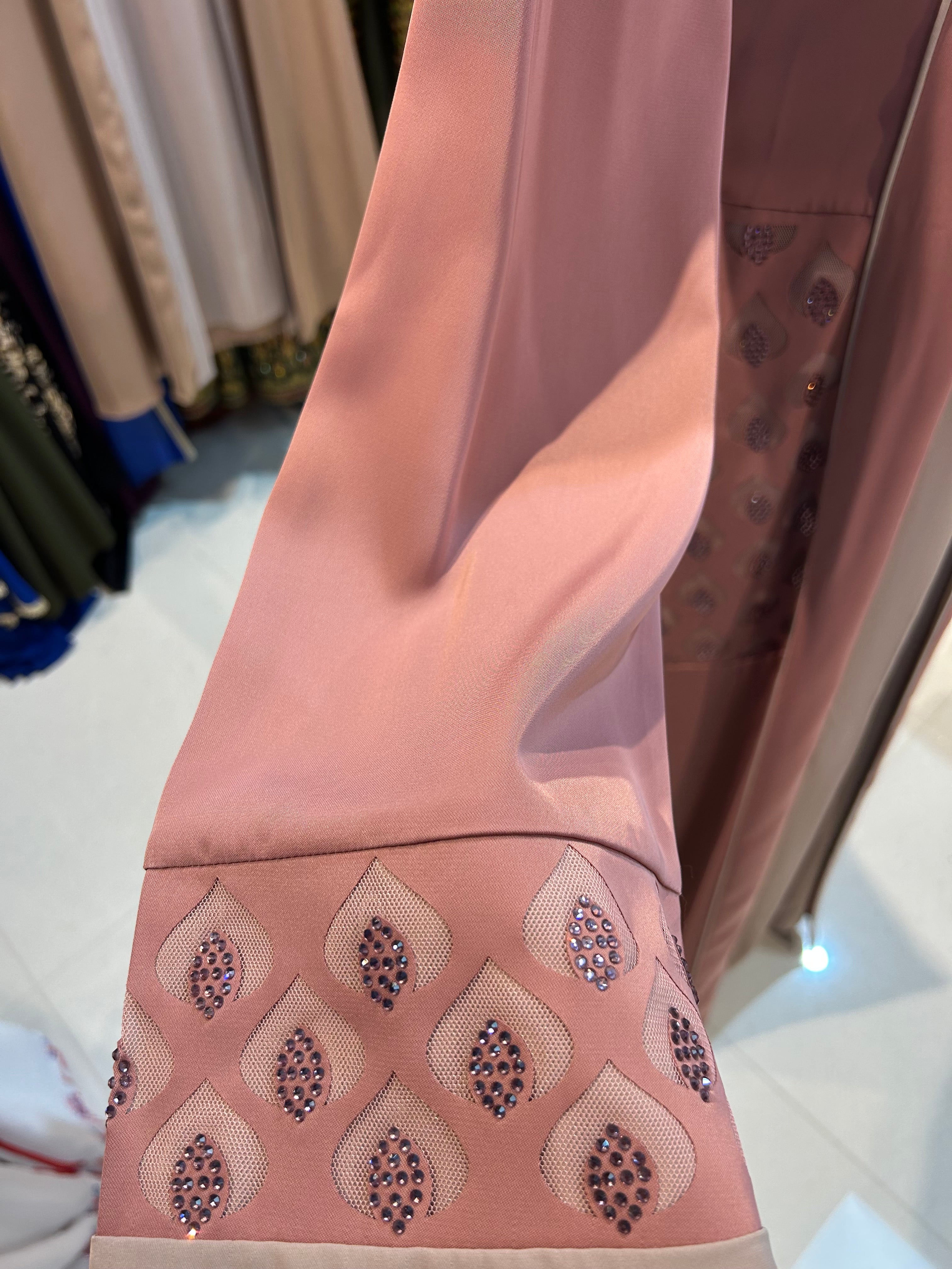 Elegant 2-Piece Abaya