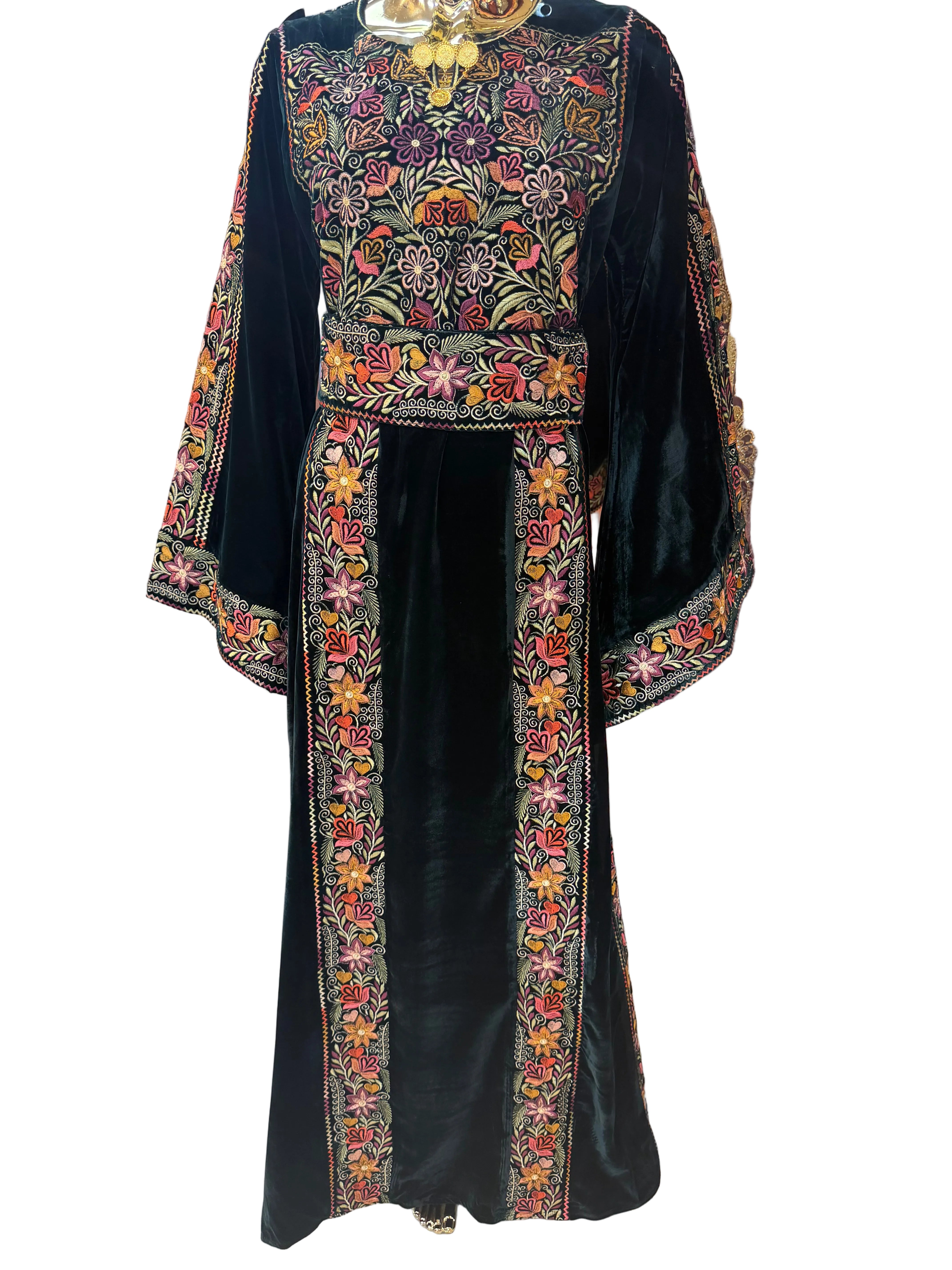 Flower Velvet Thobe