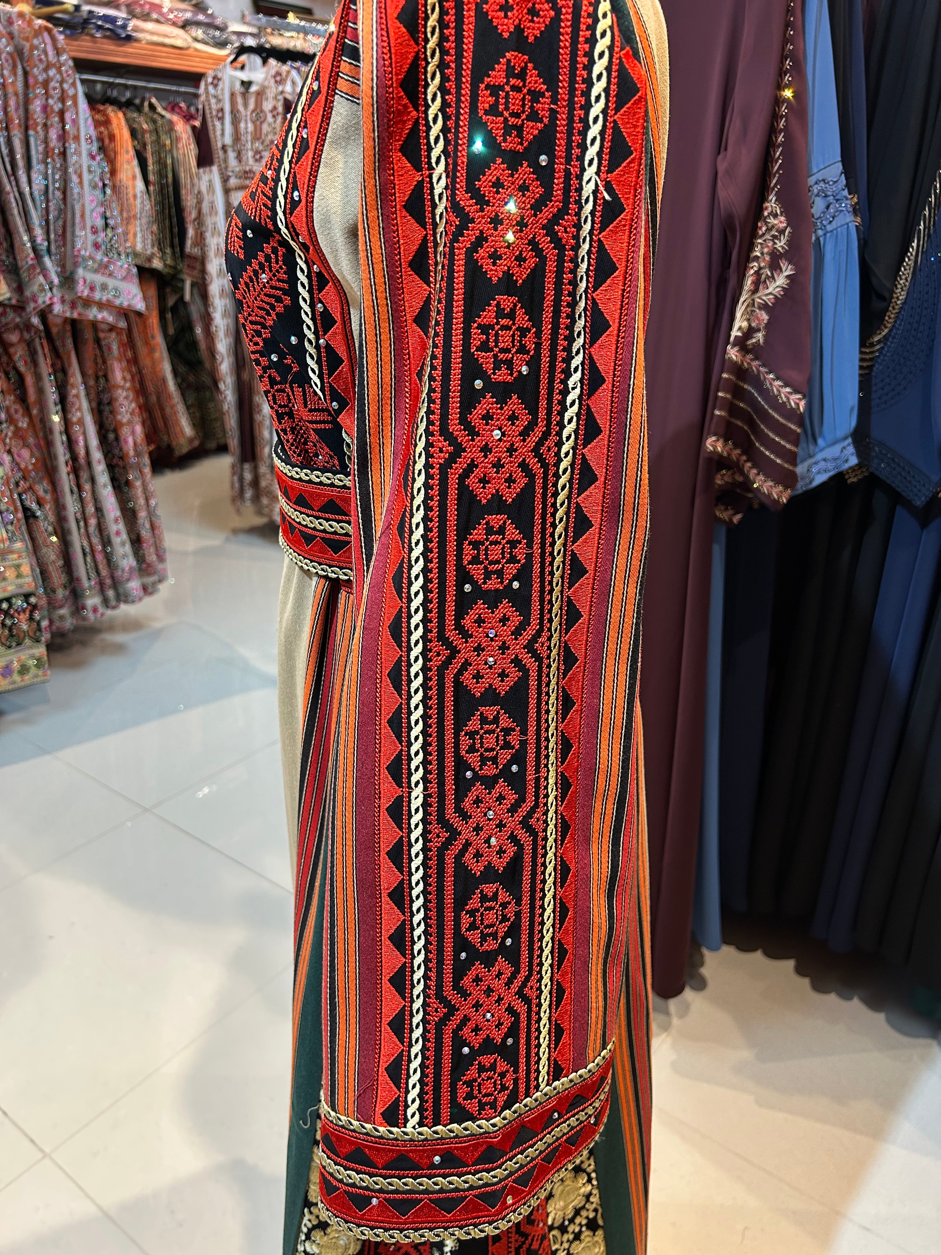 Colorfull Thobe Elegant Red Thobe