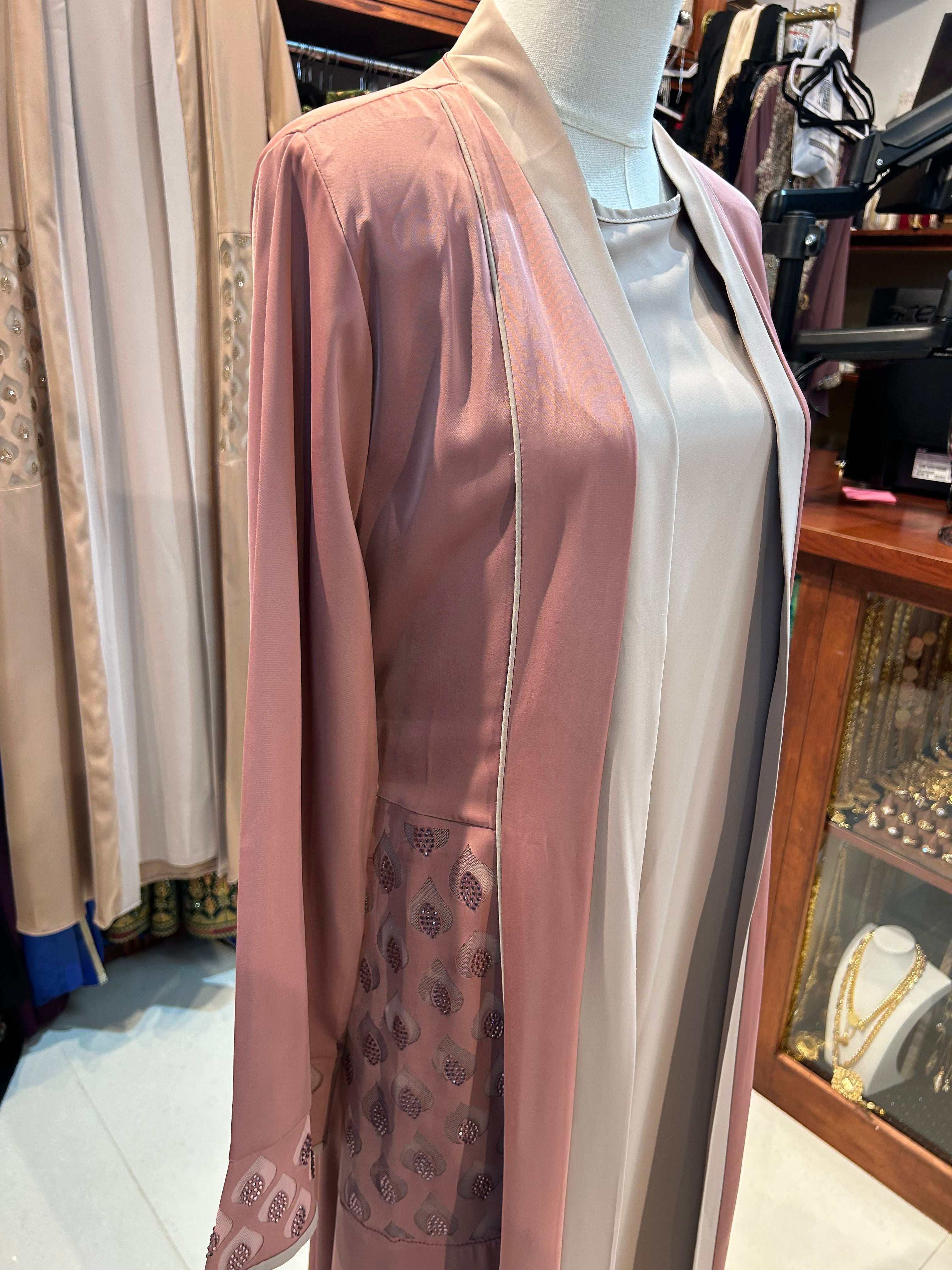 Elegant 2-Piece Abaya