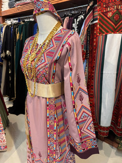 Elegant Pink Thobe