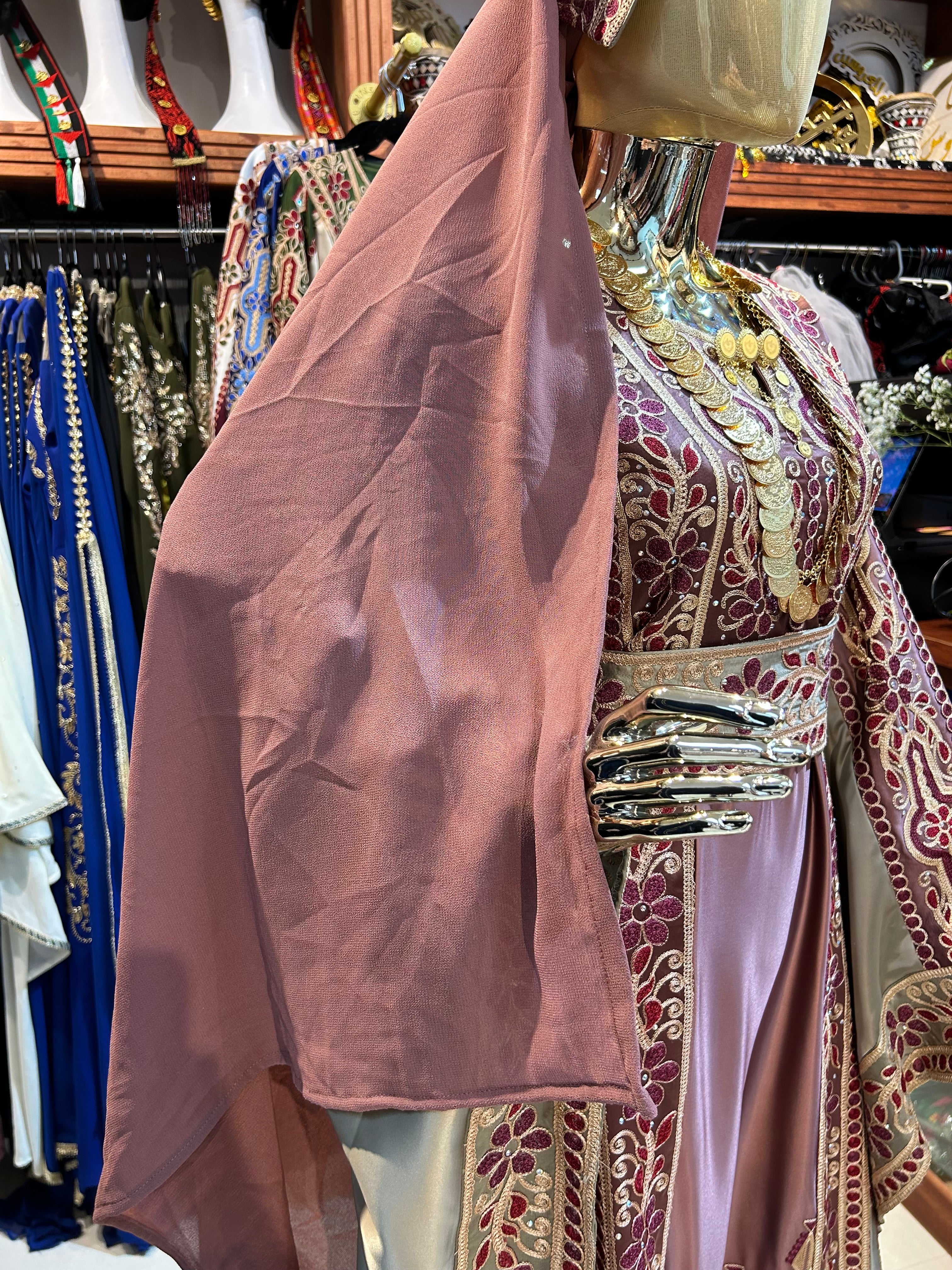 Dusty Pink High-Quality Embroidered Thobe