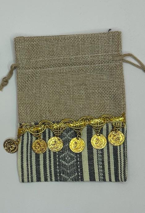 Henna Favor Gift Bags | Comes in a set of 12 | perfect for Henna Party’s, Wedding’s, Bridal showers & more | Candy is not included.