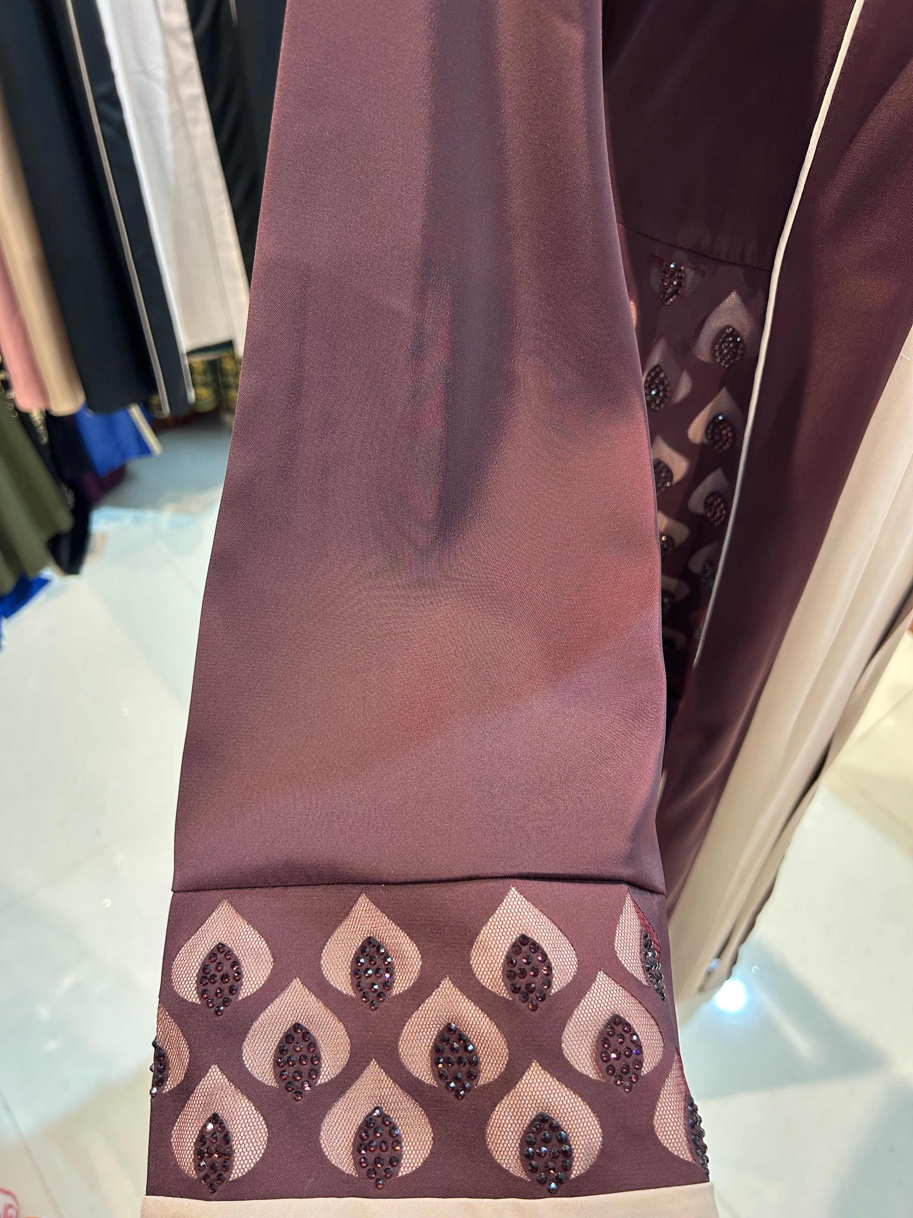 Elegant 2-Piece Abaya