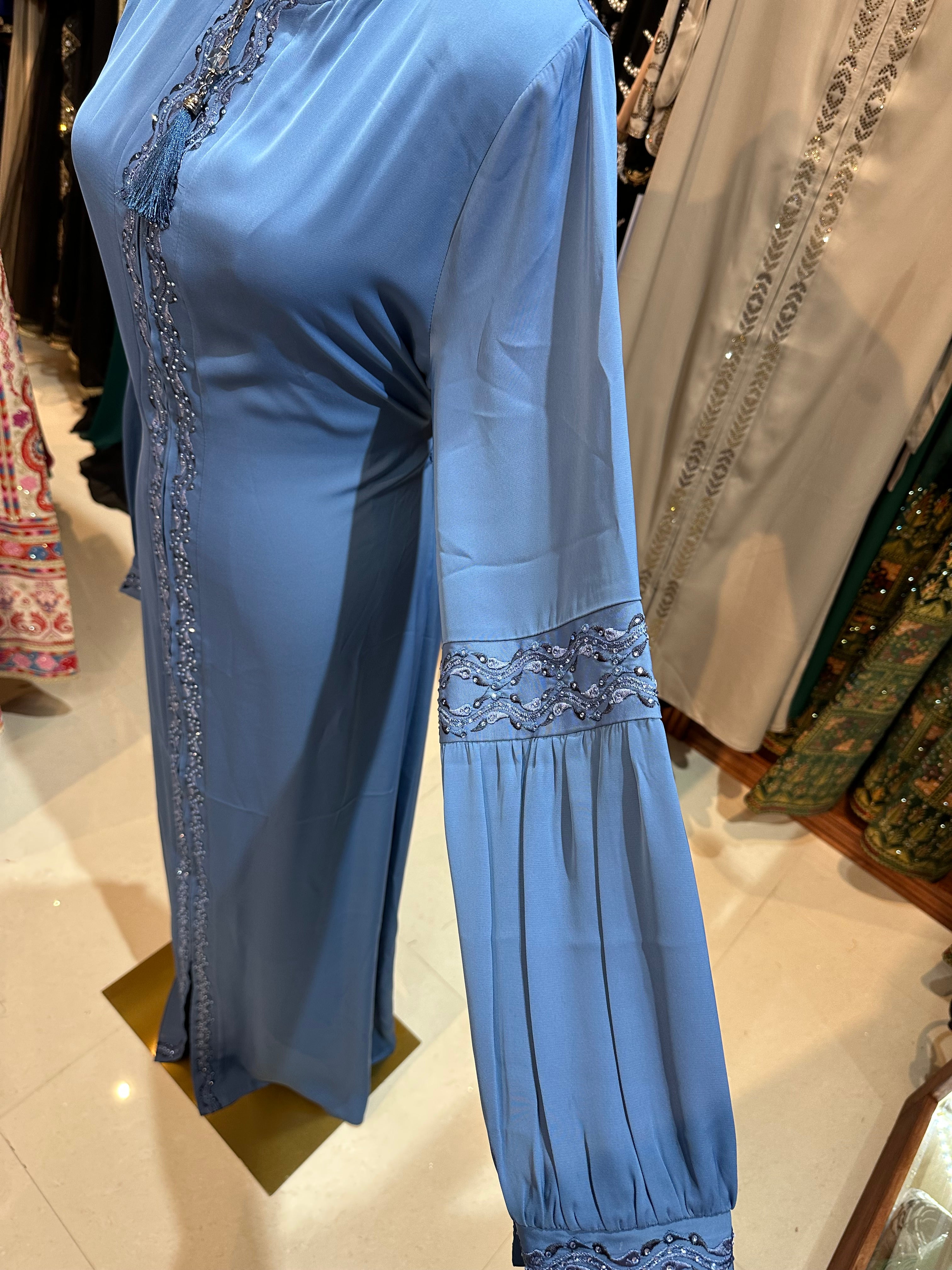 Elegant One-Piece Abaya W/ Hood