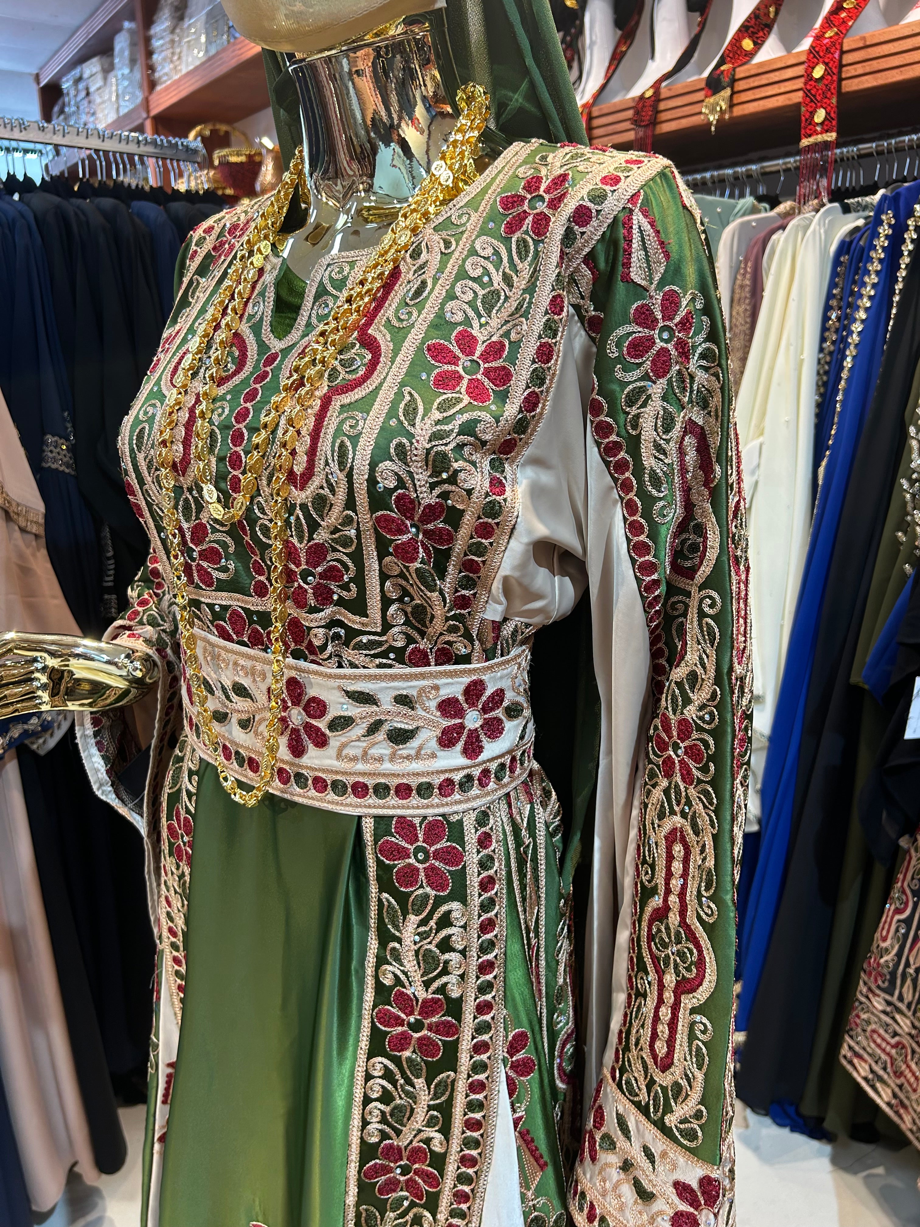 Green High-Quality Embroidered Thobe