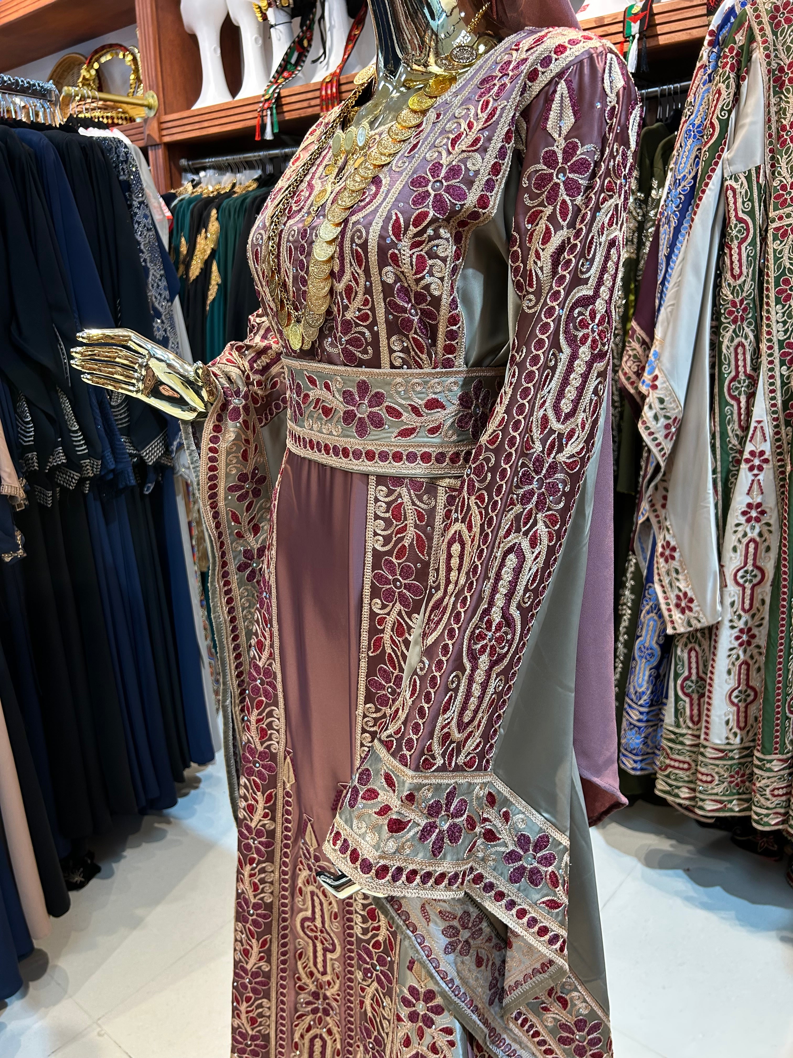 Dusty Pink High-Quality Embroidered Thobe