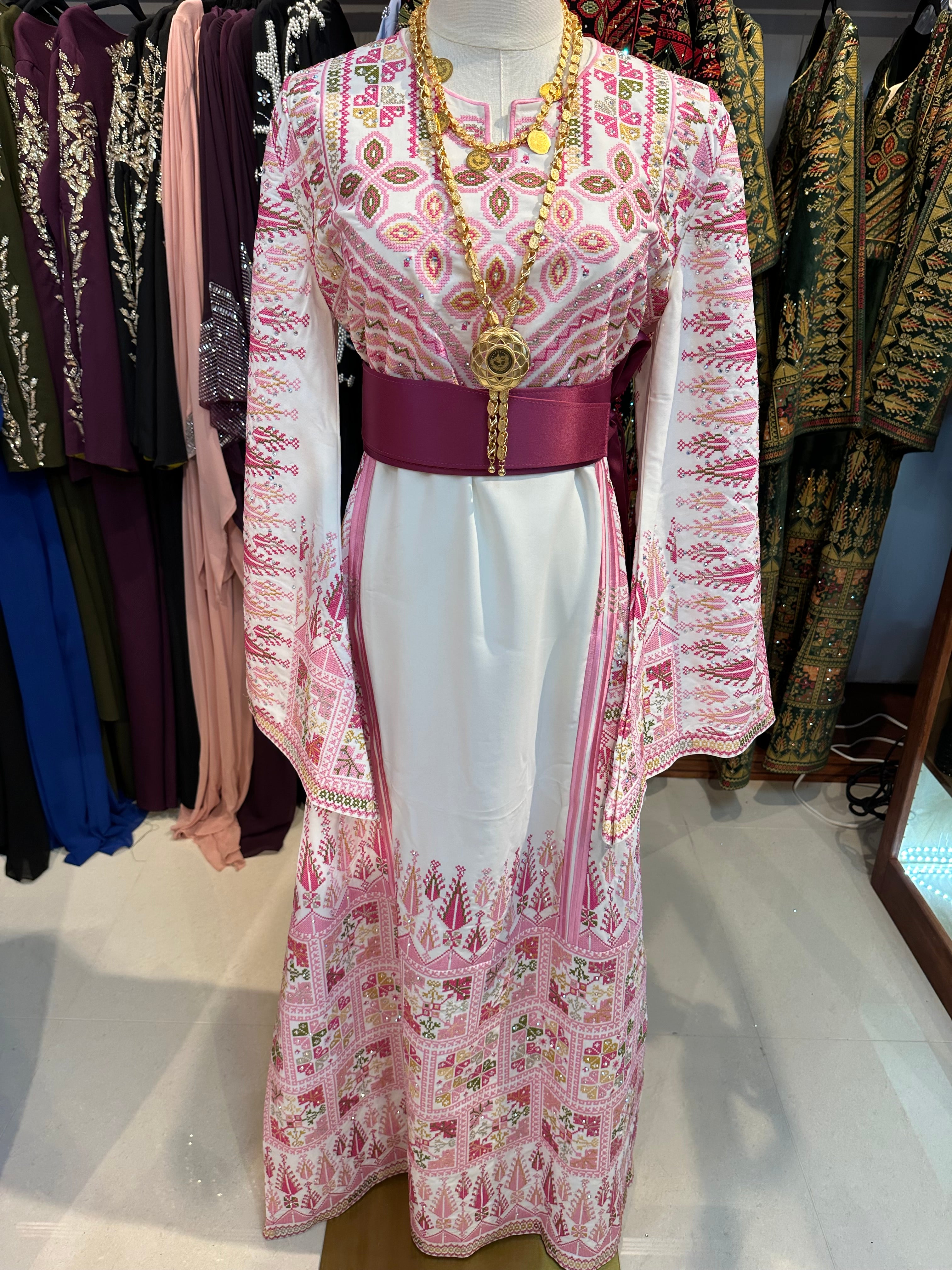 Elegant Pink Thobe