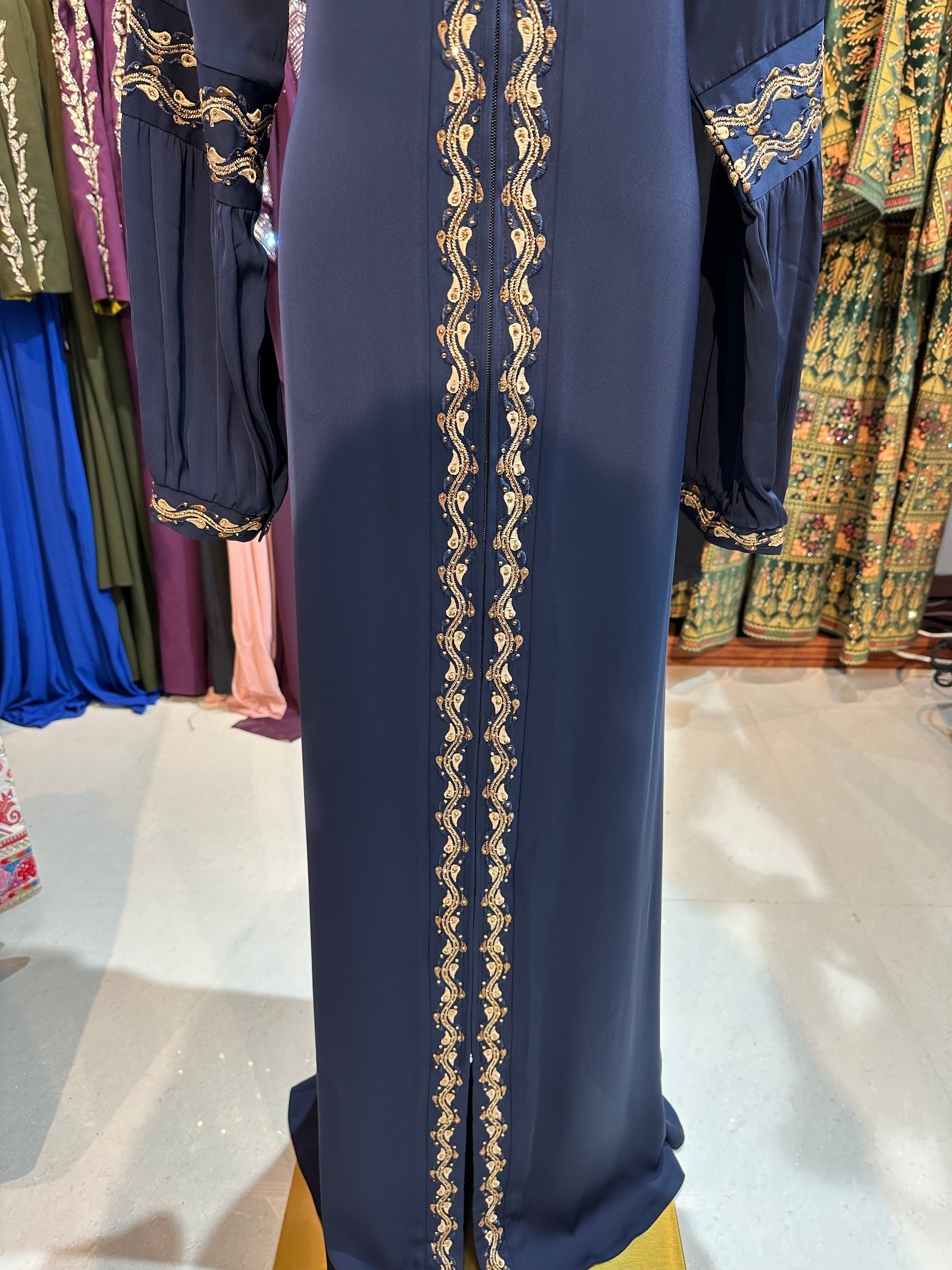 Elegant One-Piece Abaya W/ Hood