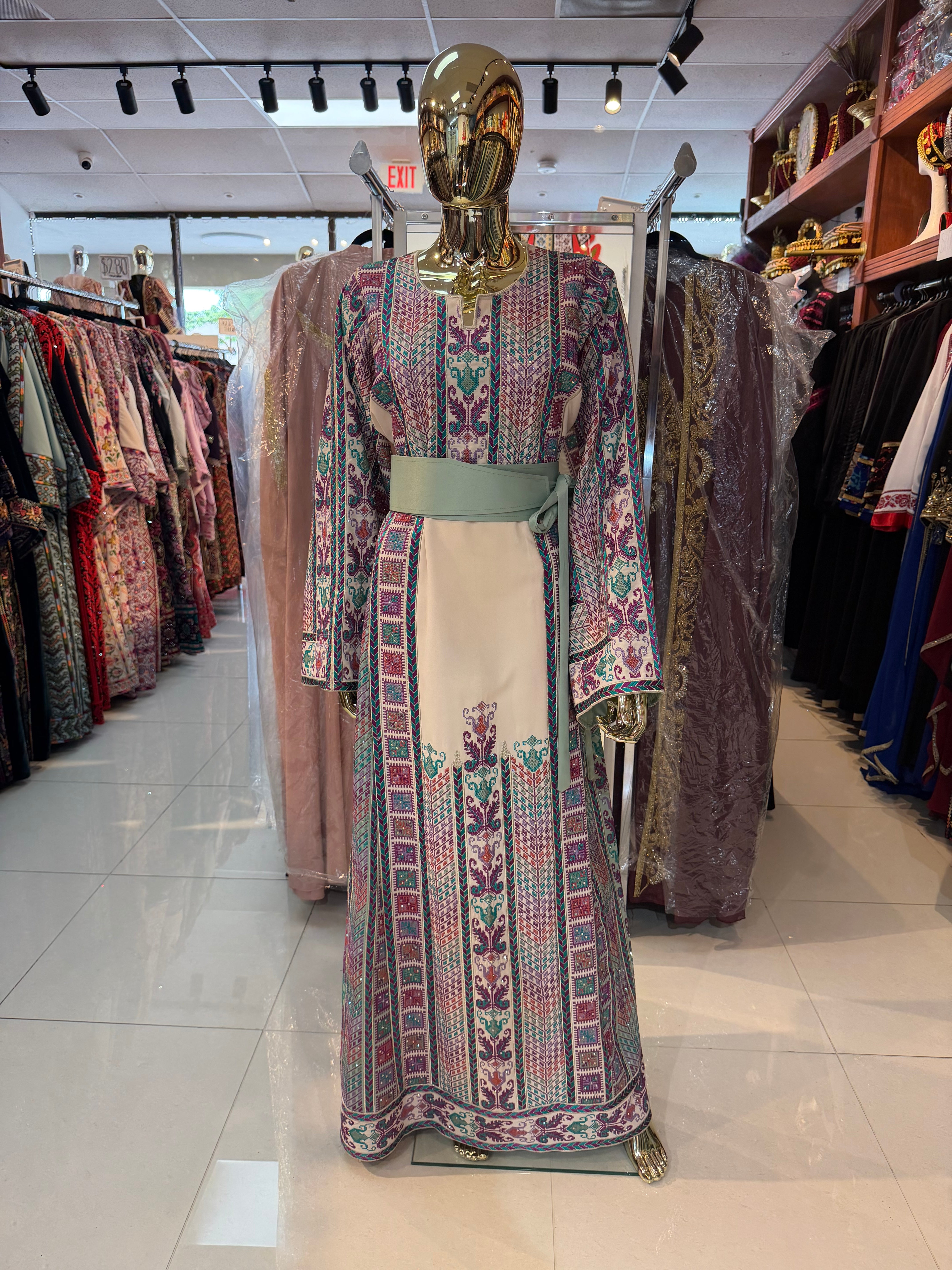 Lavender Embroidered Thobe