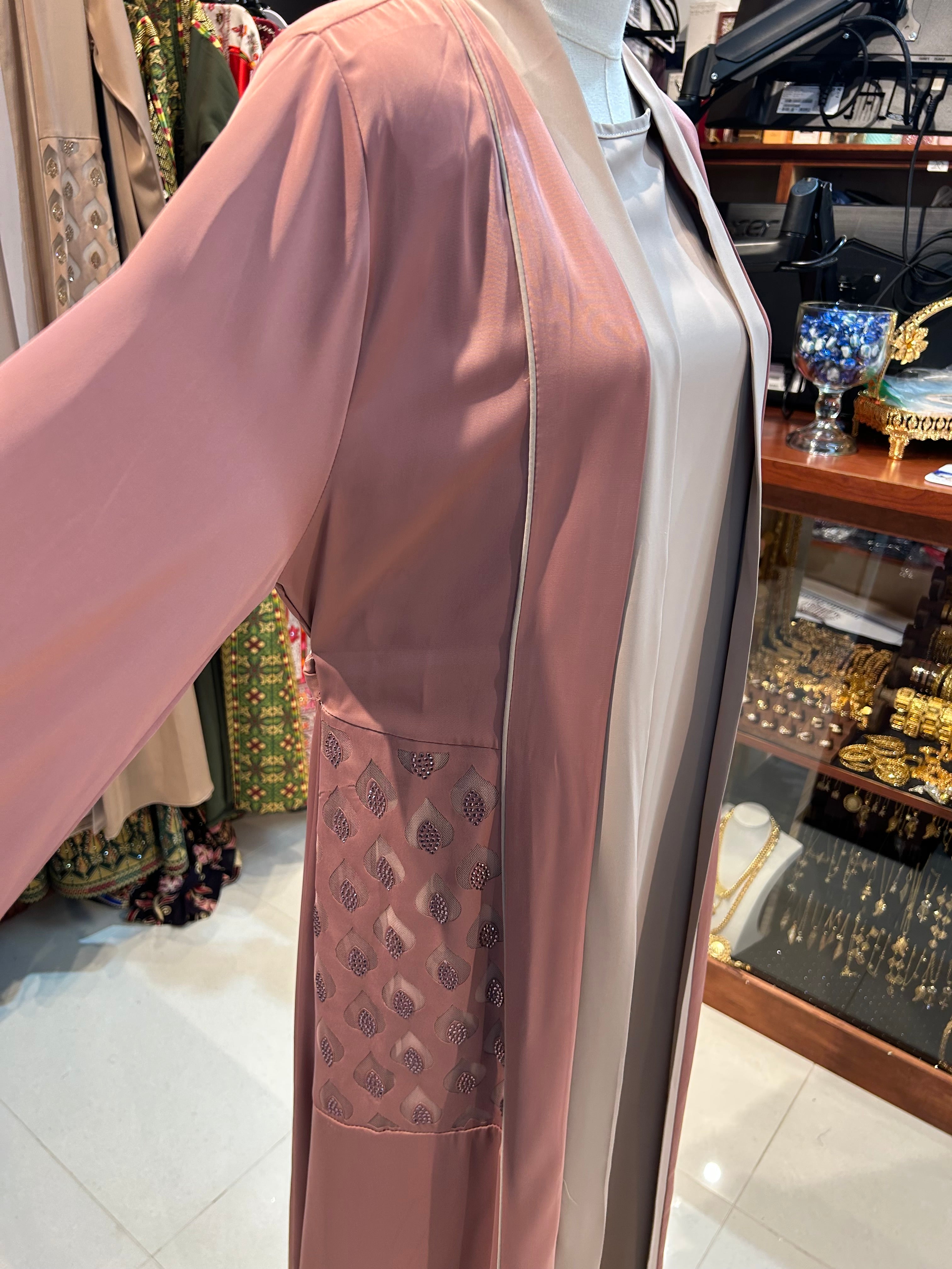 Elegant 2-Piece Abaya
