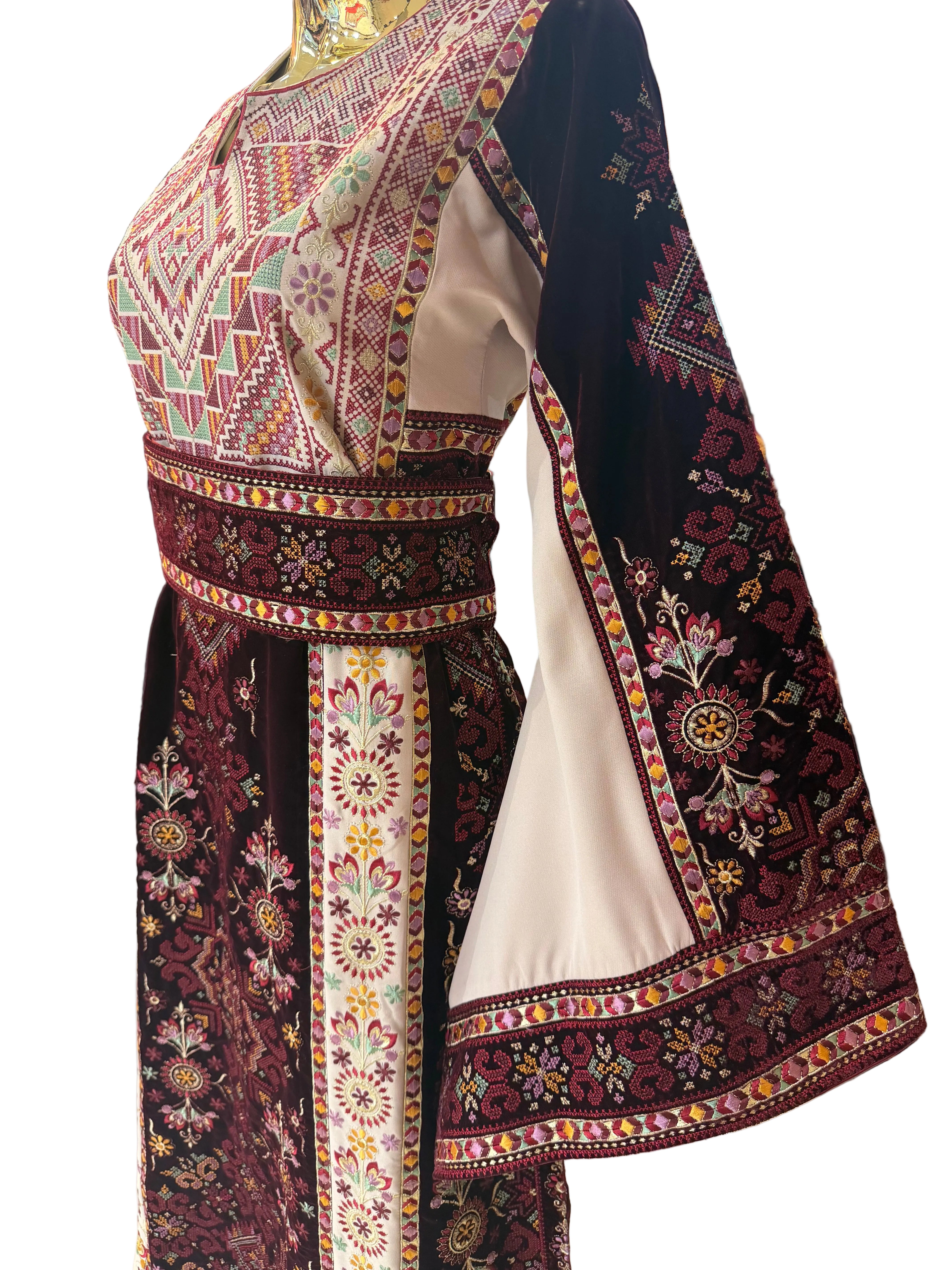 Elegant Burgandy Velvet Thobe