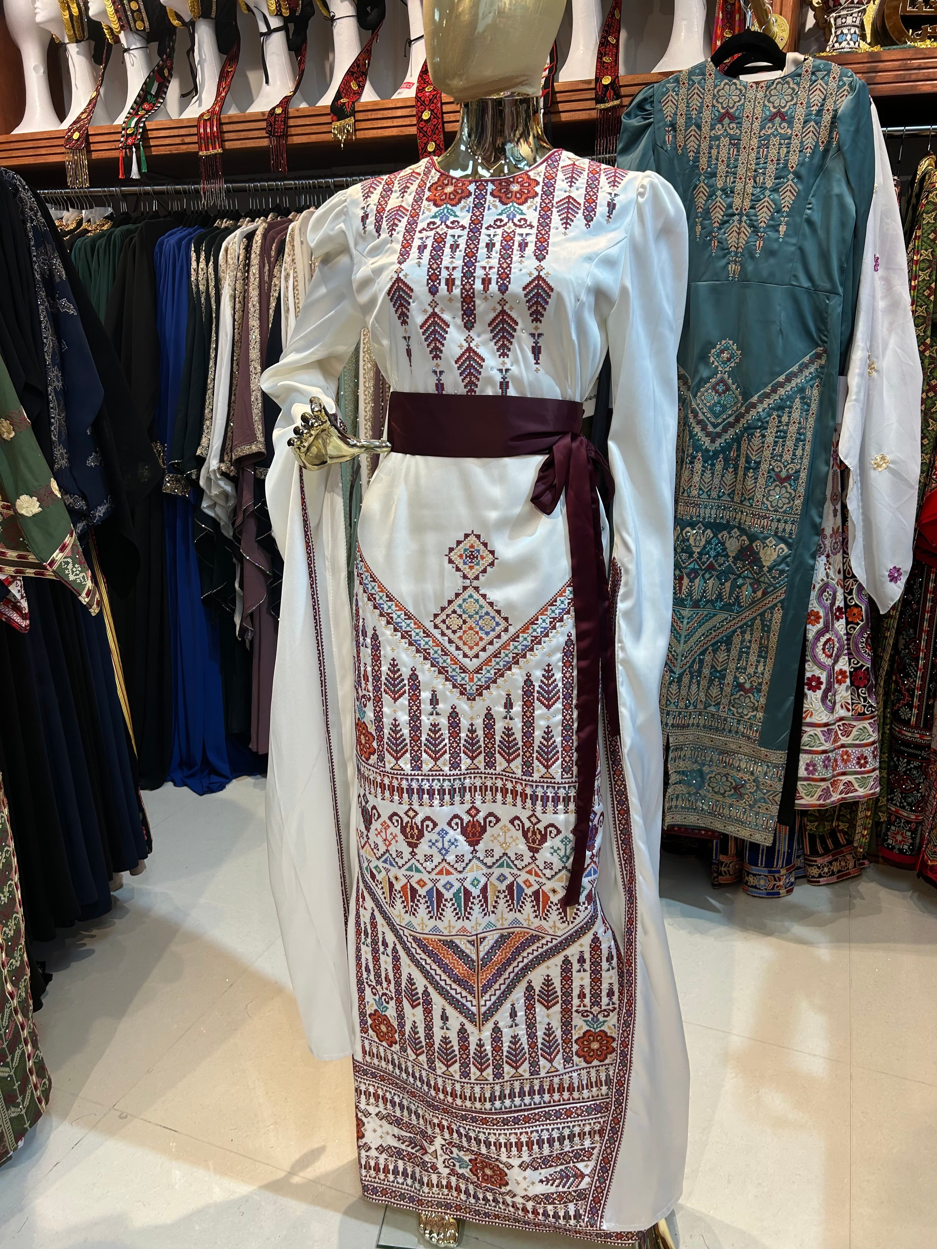 Elegant White Thobe