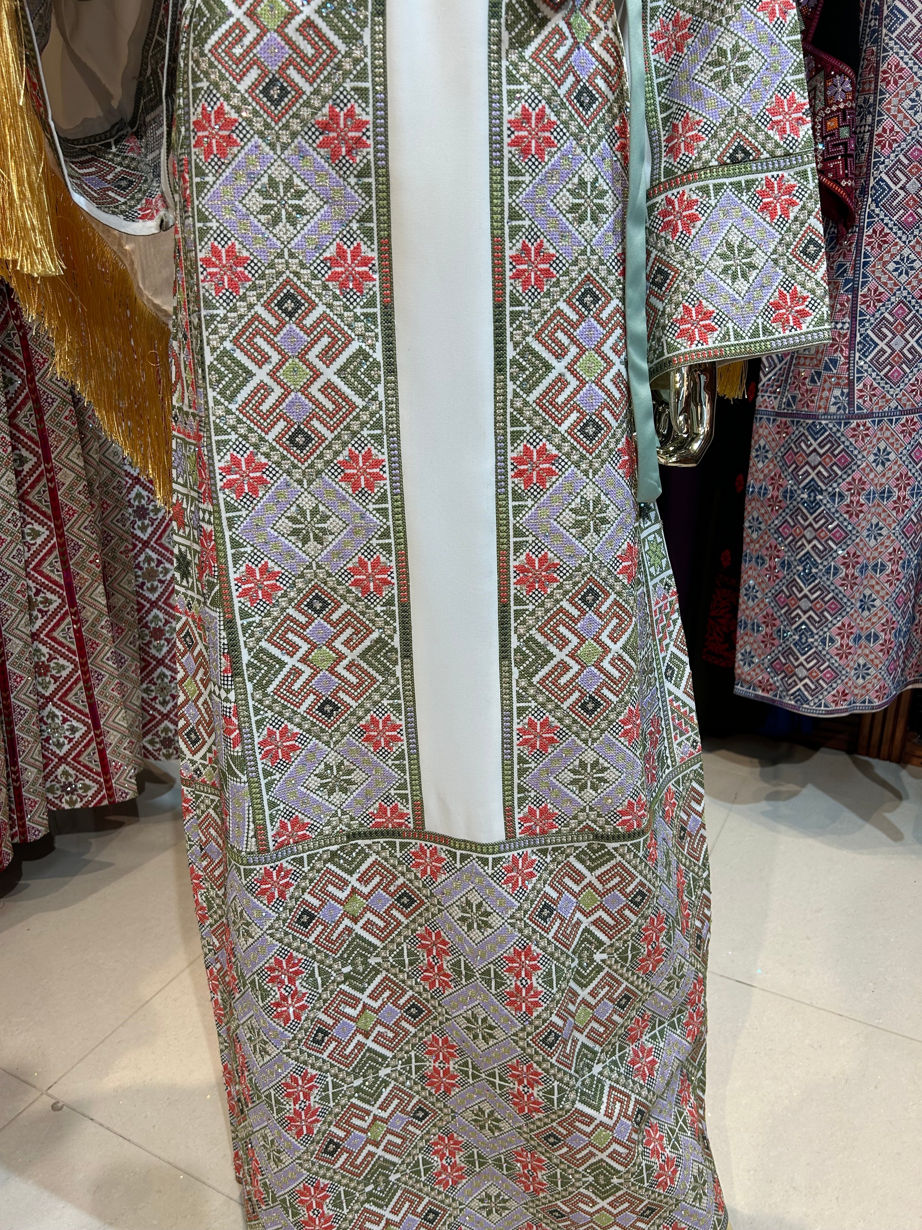 Elegant Light Green Thobe