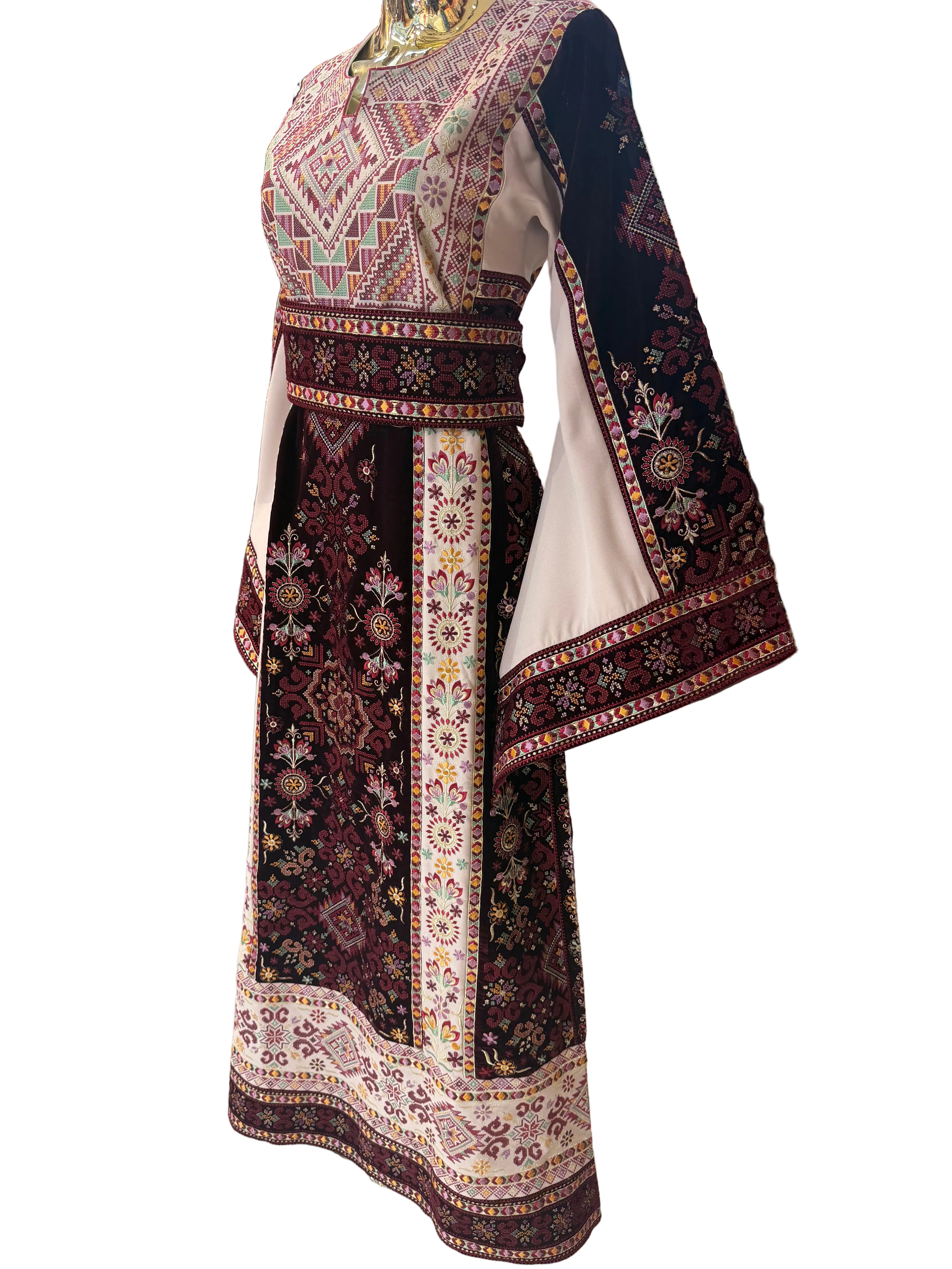 Elegant Burgandy Velvet Thobe