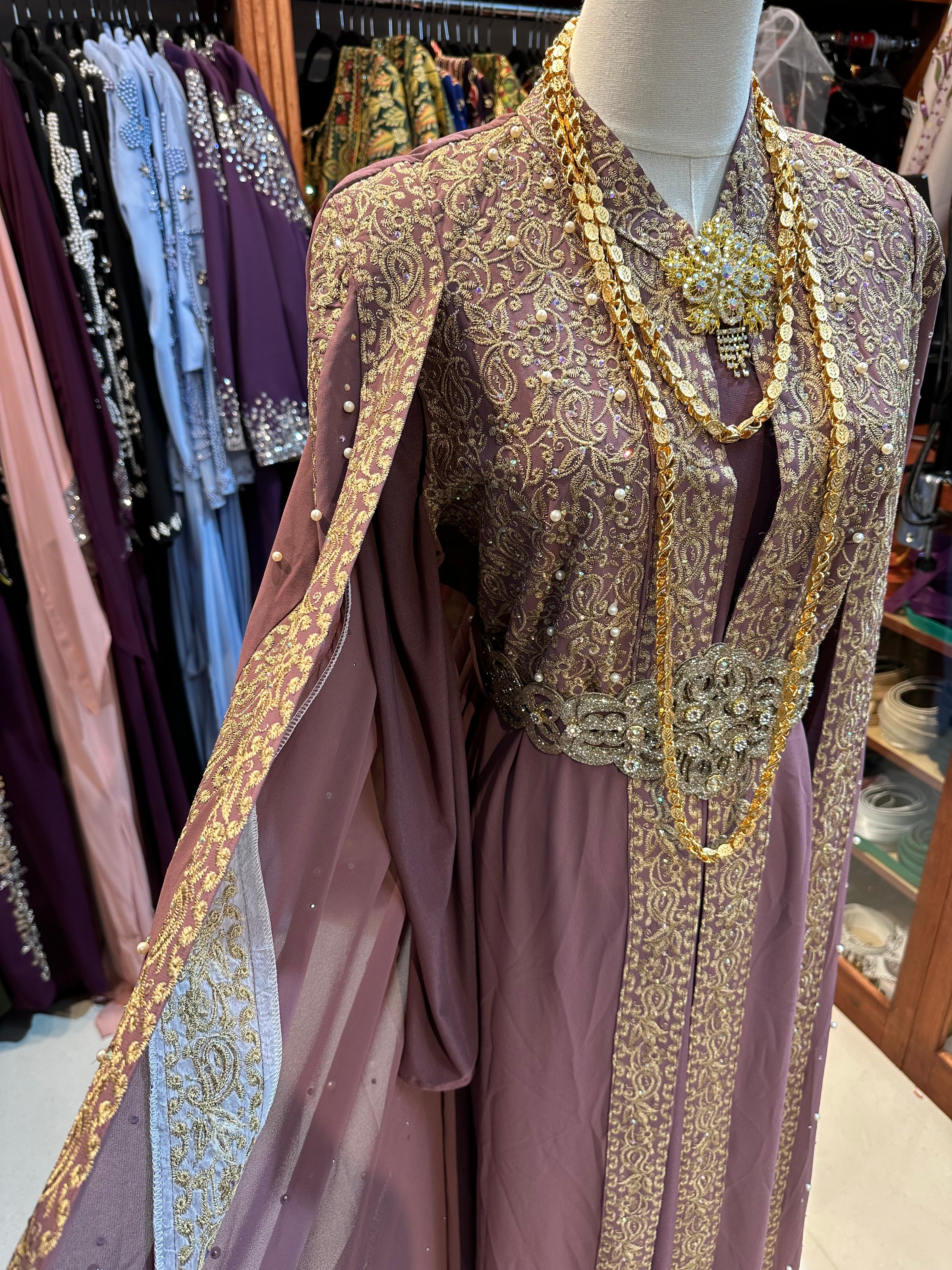 Elegant Pink Kuftan