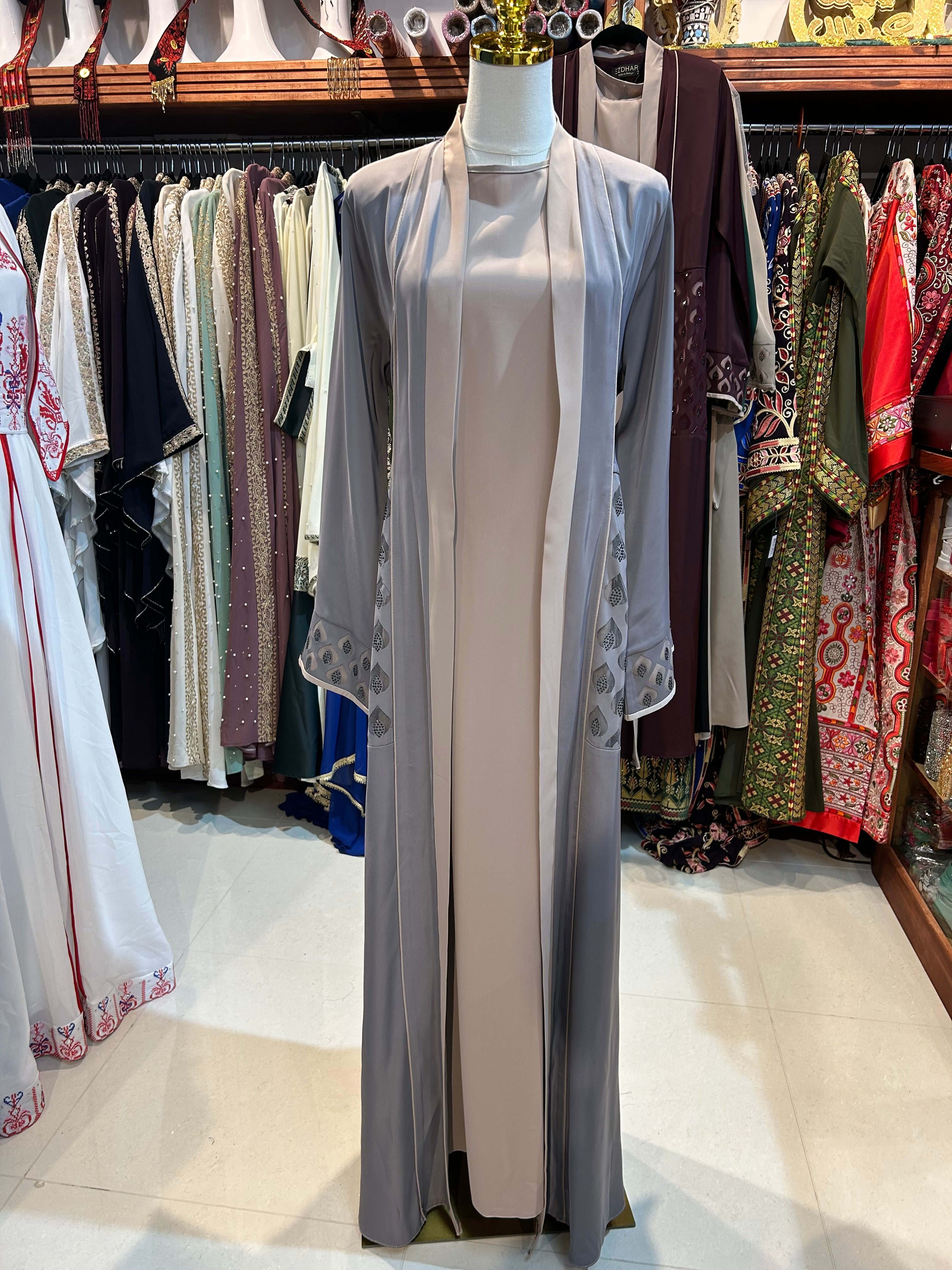 Elegant 2-Piece Abaya