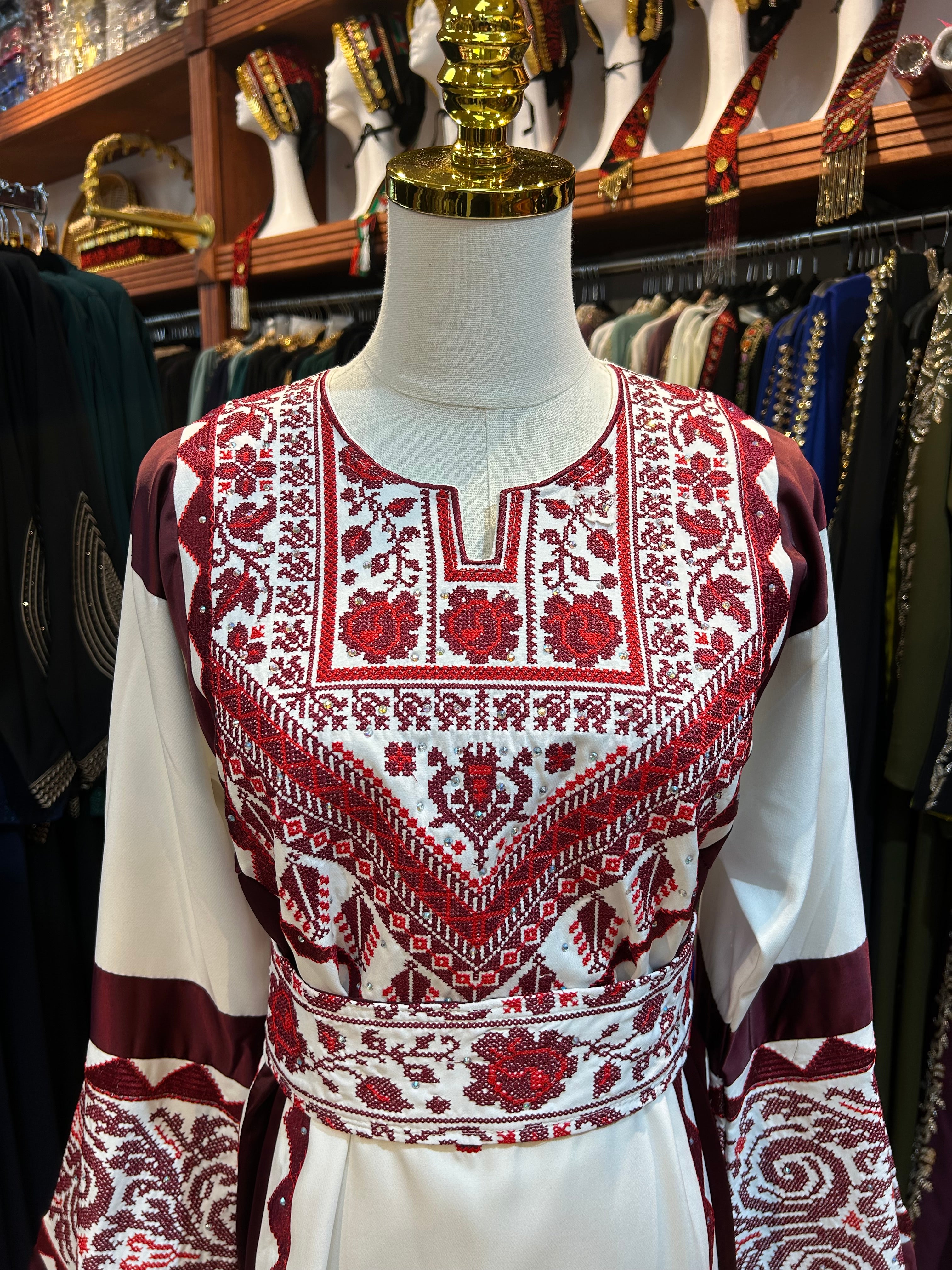 Elegant Red & White Thobe