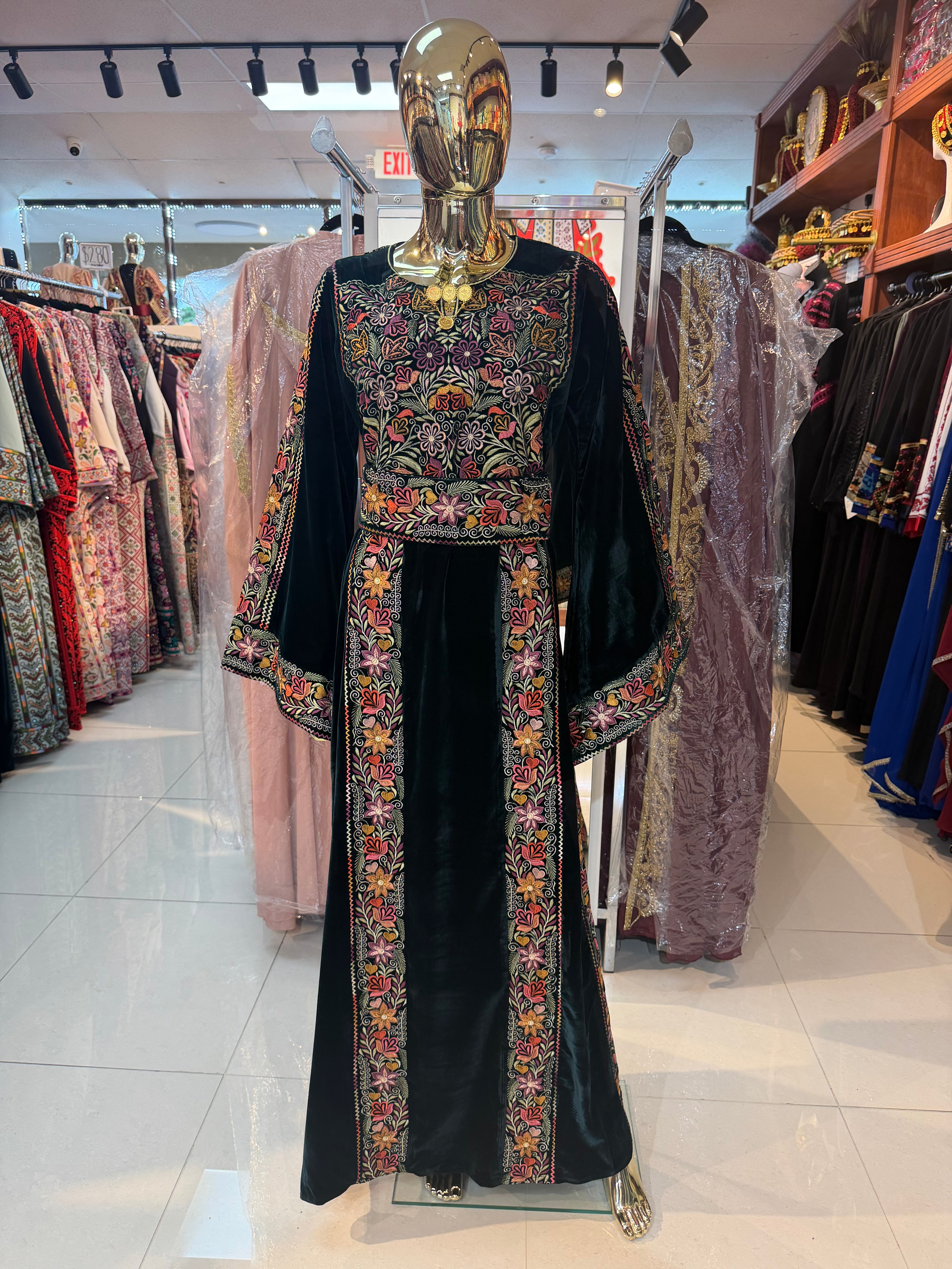 Flower Velvet Thobe