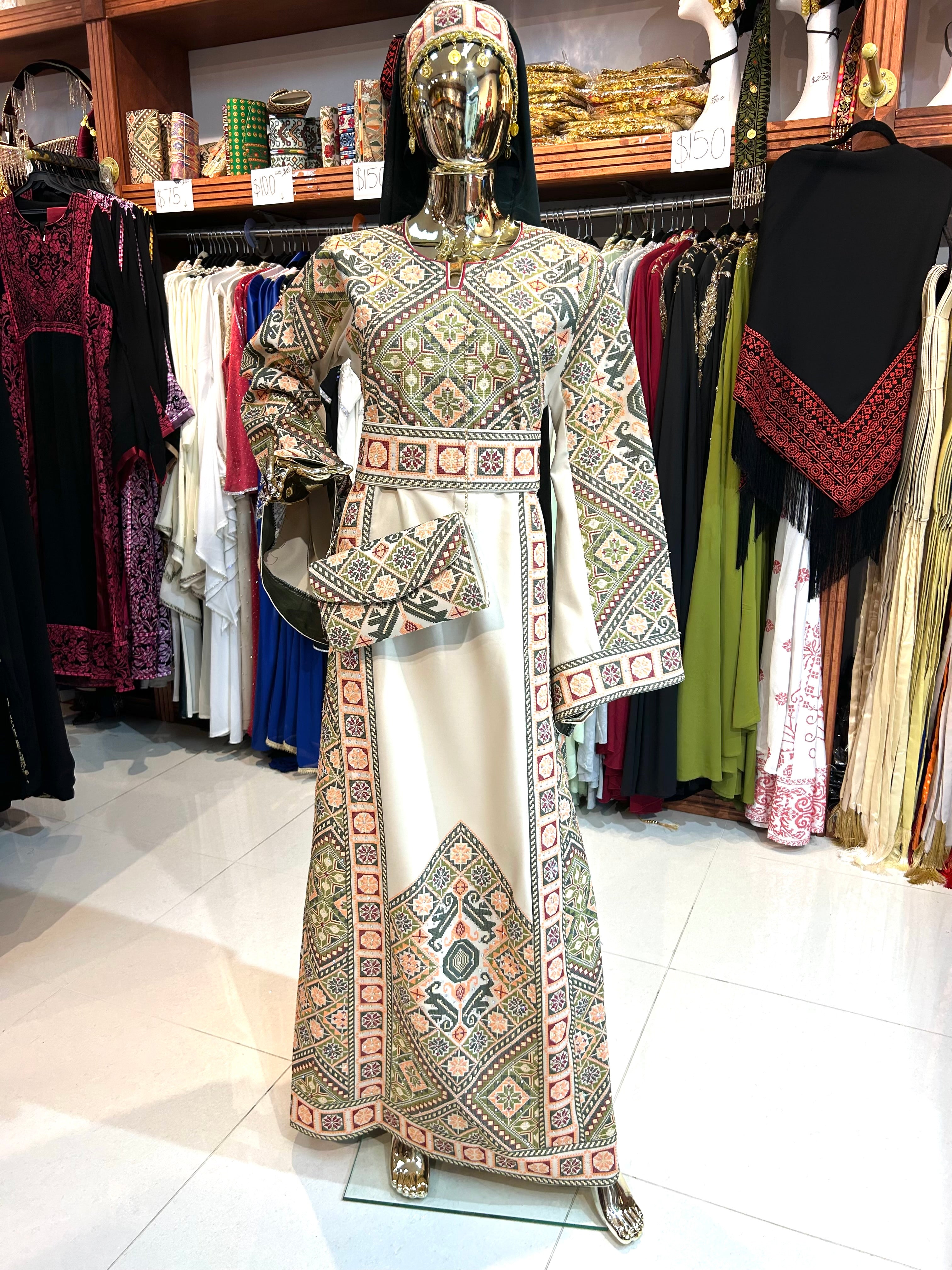 Embroidered Two Tone Green Thobe | Includes Matching Bag, Shawl