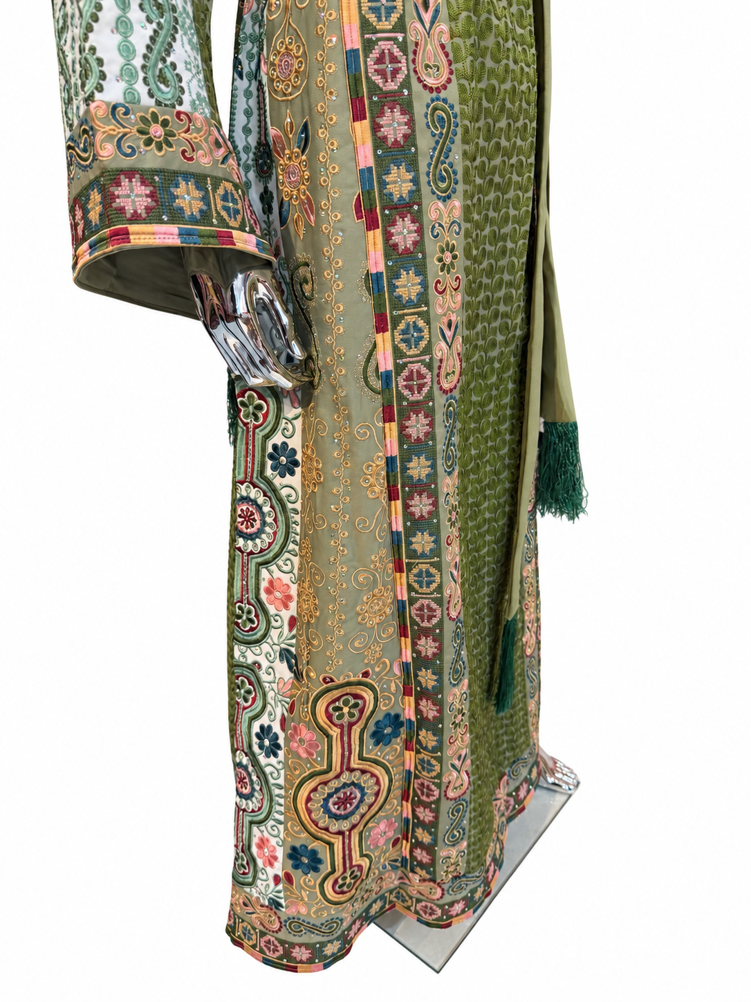 Elegant Olive Blossom Thobe