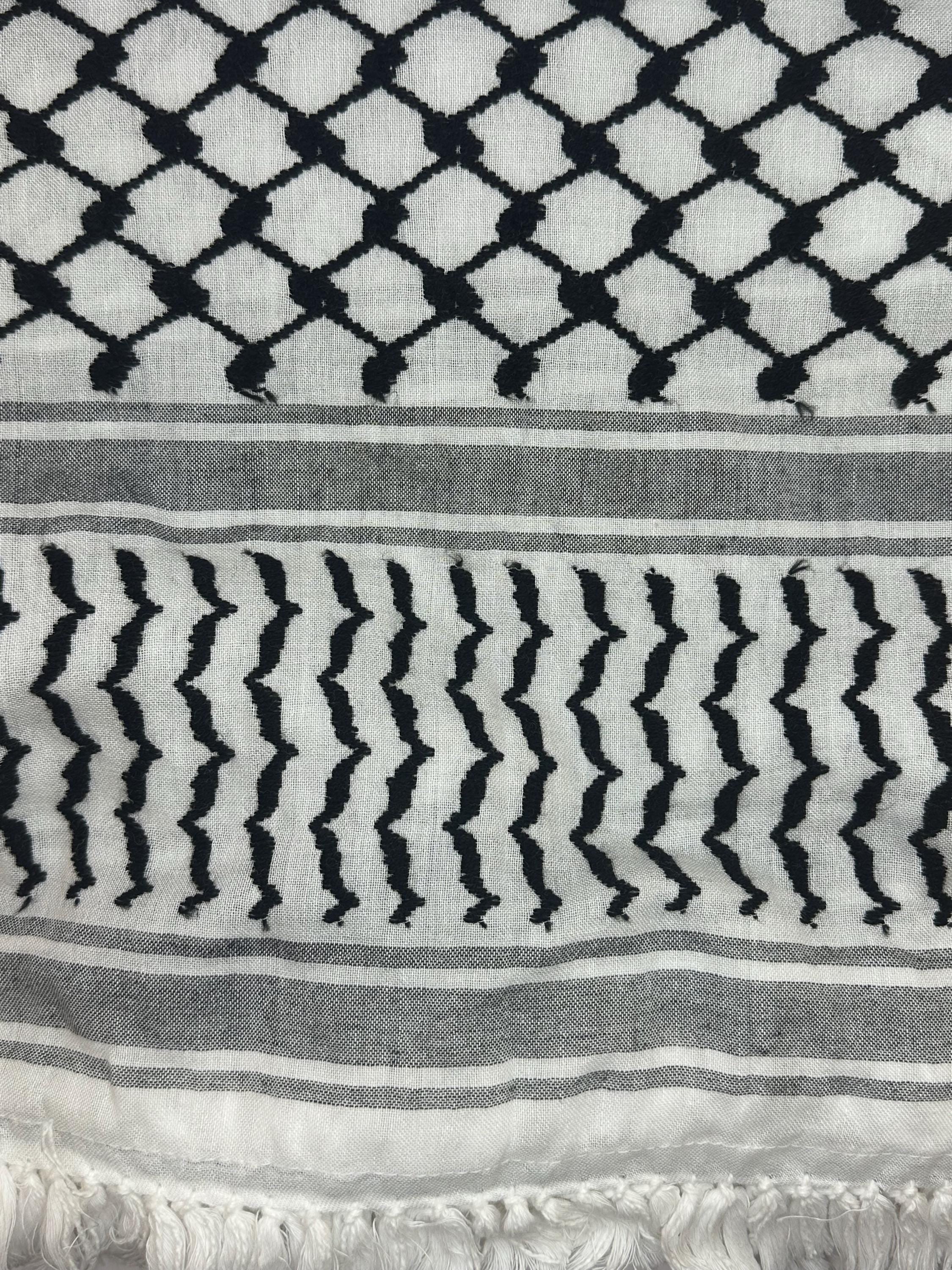 Traditional Palestinian Keffiyeh/Hattah/shemagh scarf made in Jordan with tassel made for Men & Women worn as a head scarf